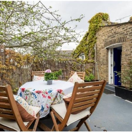 Stylish Room With Private Bath & Terrace In Super Central Clapham Junction Minutes From Victoria, Waterloo London Eksteriør bilde