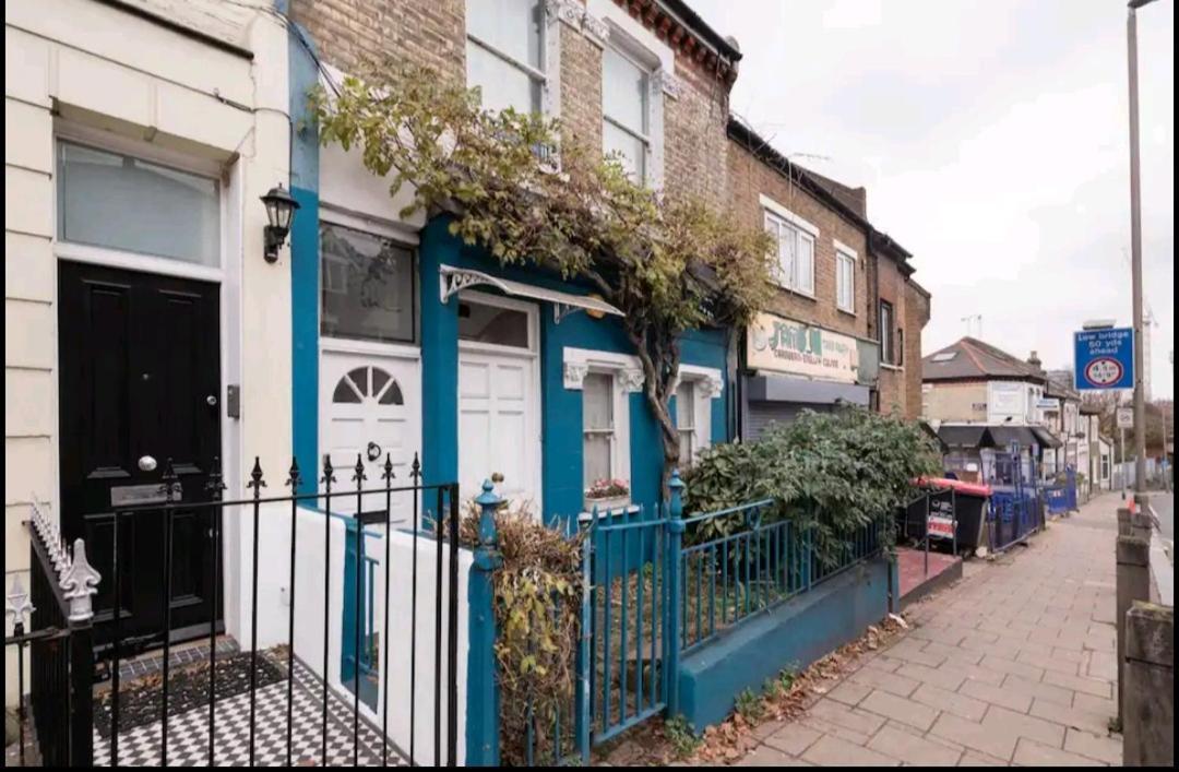 Stylish Room With Private Bath & Terrace In Super Central Clapham Junction Minutes From Victoria, Waterloo London Eksteriør bilde